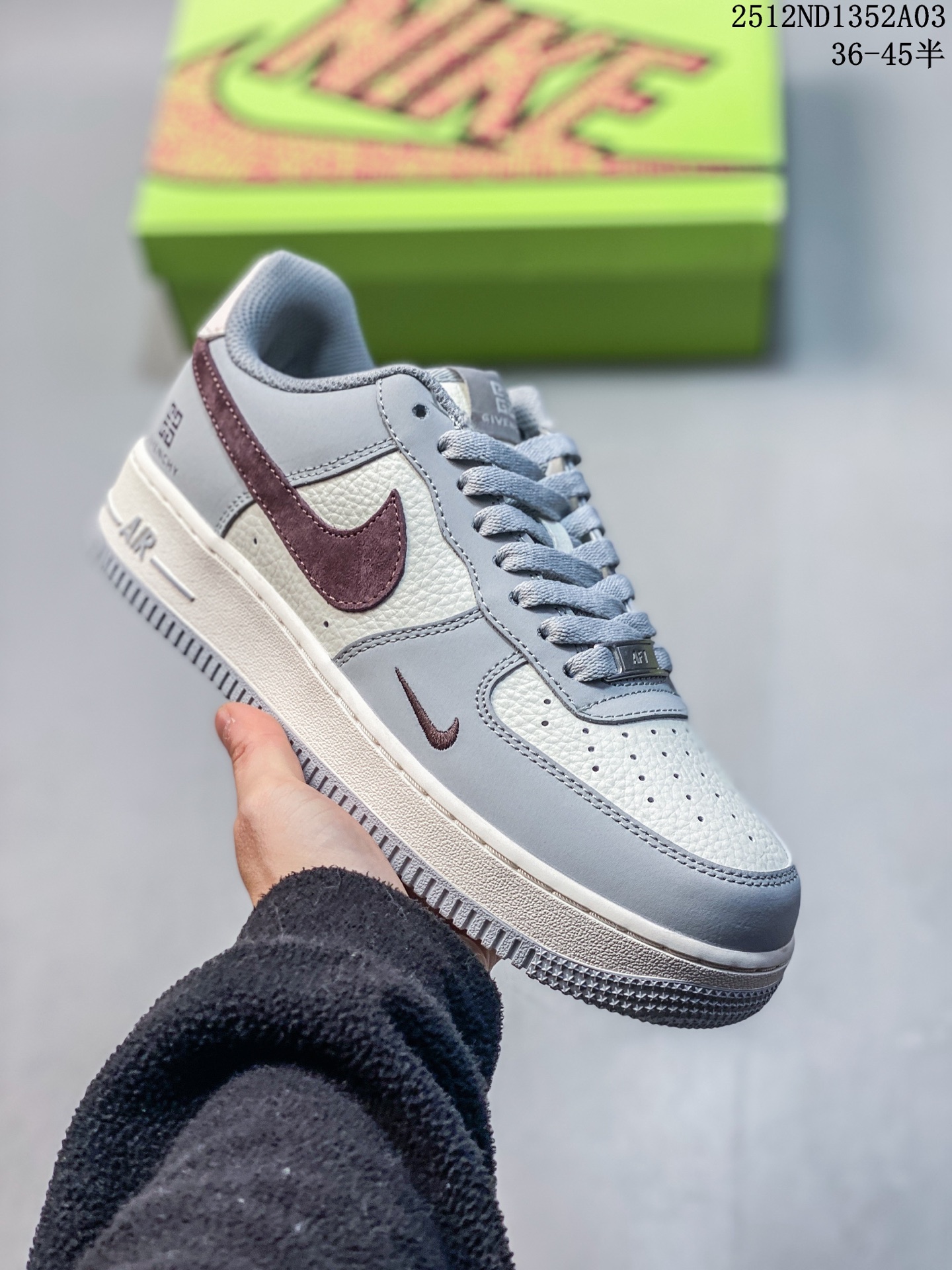 高端定制Nike Air Force 1 '07 Low “纪梵希联名 米白黑灰双钩 ” 高端定制 低帮休闲板鞋 定制鞋盒 大厂纯原品质出货 超高清洁度 皮料切割干净无任何毛边 细节完美 货号:KX2532-506 ND1352A03