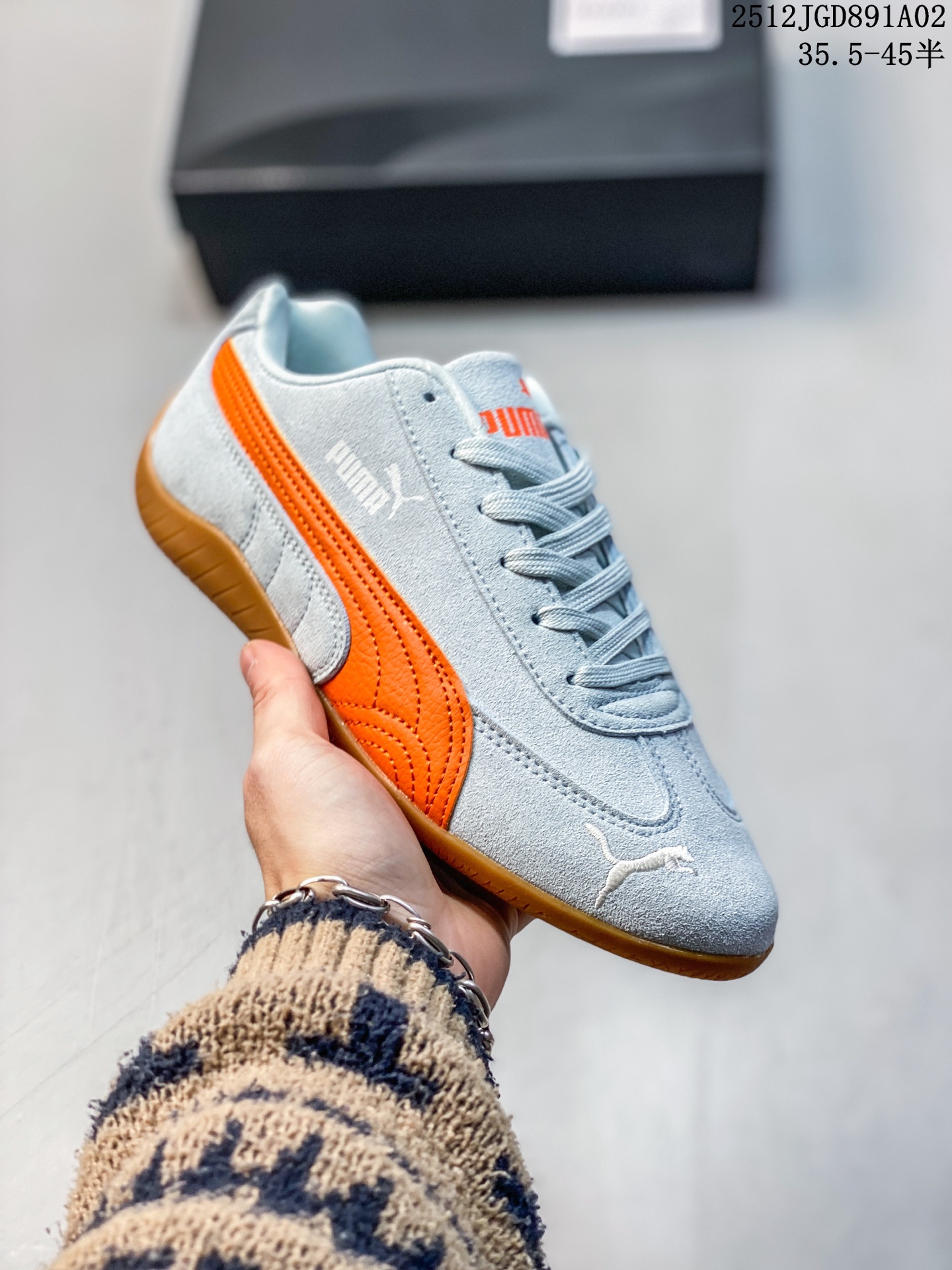 💰140
公司级✅Puma Speedcat OG 彪马 防滑耐磨生活休闲 运动鞋
官方货号:404113-01
尺码:35.5 36 37 37.5 38 38.5 39 40 40.5 41 42 42.5 43 44 45
ID:JZD581-QDE
12JGD891A02