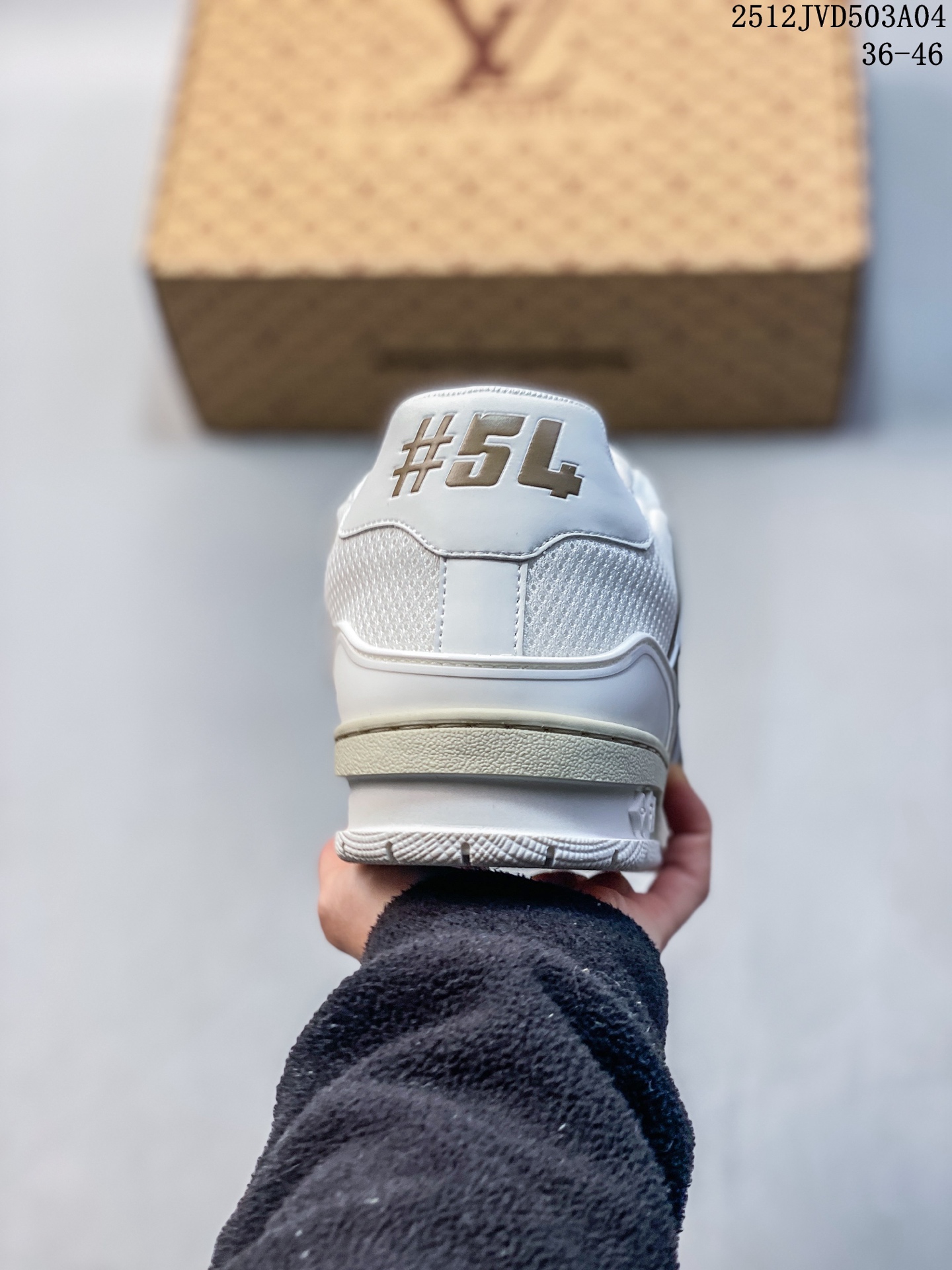 全新LV路易威登 LV ARCH LIGHT SNEAKER 休闲运动文化百搭篮球板鞋 12JVD503A04
