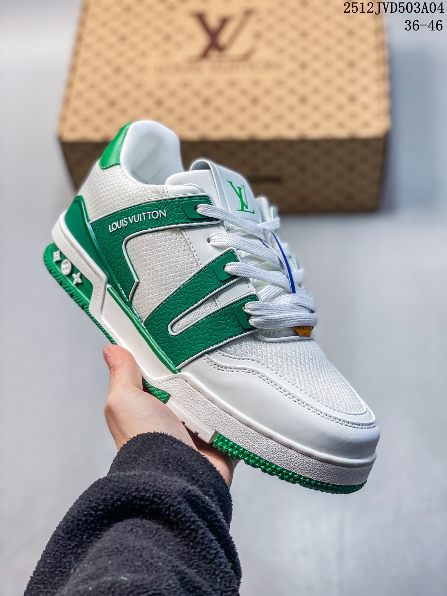 💰190
全新LV路易威登 LV ARCH LIGHT SNEAKER 休闲运动文化百搭篮球板鞋
12JVD503A04