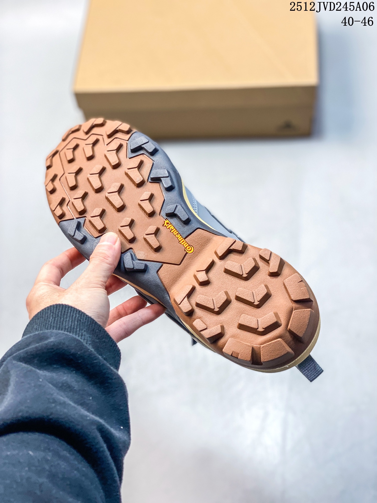 💰190
公司级✅Adidas TERREX FREEHIKER SL GTX 2025新款复古老爹跑鞋 耐磨轻便户外运动休闲鞋  
12JVD246A07