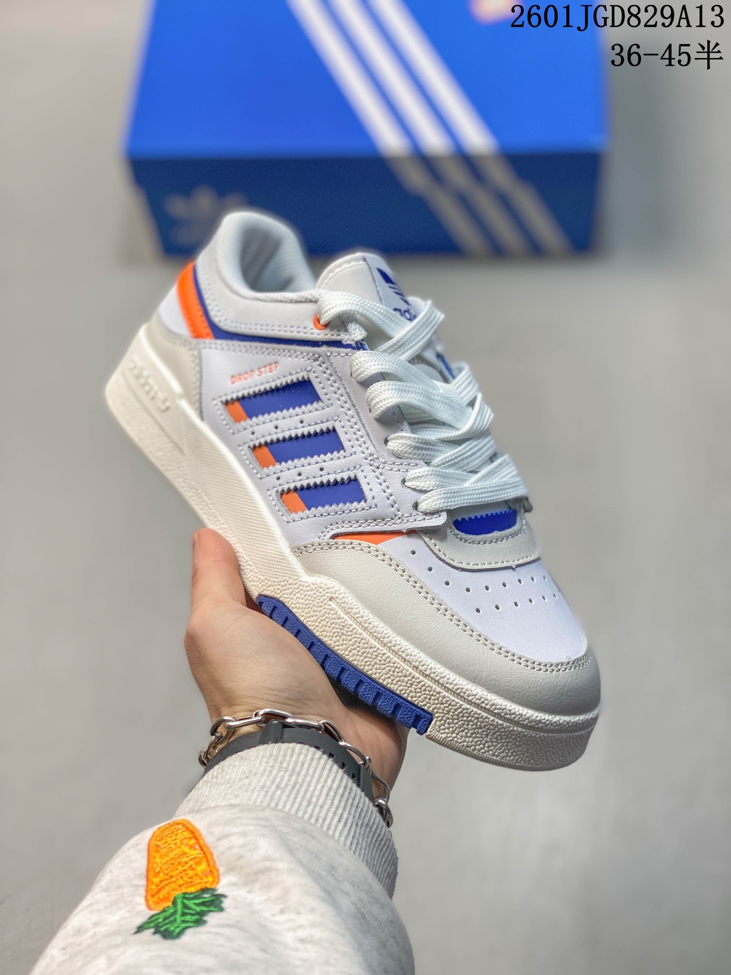 💰140
Adidas/阿迪达斯官方正品三叶草 RIVALRY 男女经典休闲板鞋GV9294
01JGD829A13