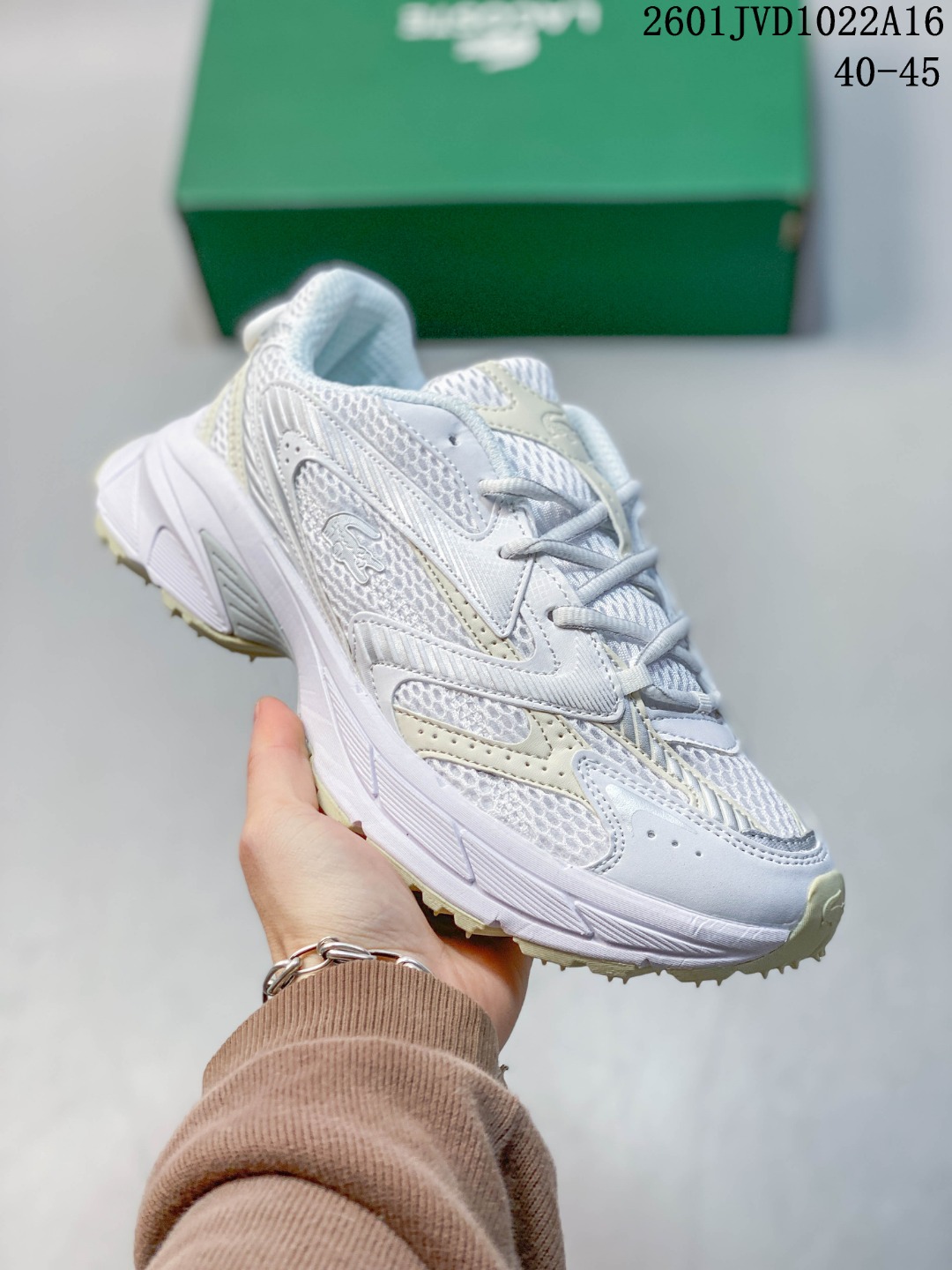 💰💰170
✅【LACOSTE鳄鱼】原版经典款 透气网面休闲鞋🔥本款是官方主打经典款，老爹鞋 1:1质量，原厂名师制作，采用完美楦型，大方时尚的设计，吸引了众多消费者的追捧，适合司机驾车行驶🚗 码数：40-45
01JVD1022A16