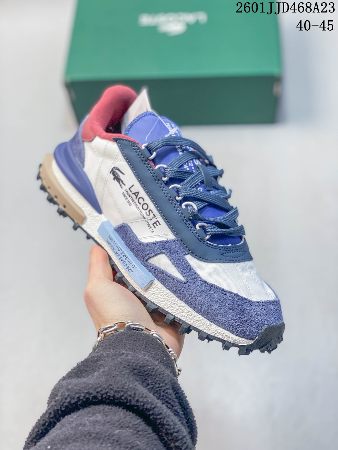 💰130
LACOSTE 男士运动鞋 ELITE ACTIVE 223 1 SMA 46SMA0008拉科斯特
尺码:见图
01JJD468A23