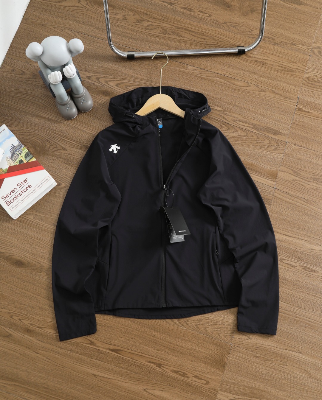 Chaqueta Ligera con Capucha Descente para Mujer, Protección Solar y Secado Rápido 4 o 1ipcalvb1ifq1c7n15tt7i2697f