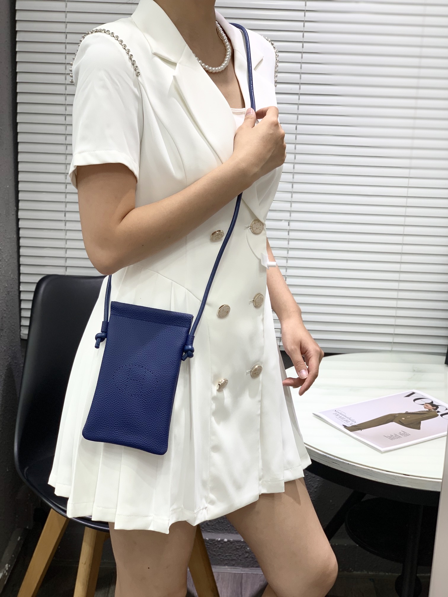 Hermès Leather Bag - Comprehensive 2