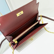 HERMES kelly bag 💋材质:进口empson 牛皮💋尺寸:20cm*11cm*3cm💋型 HERMES kelly bag 💋材质:进口empson 牛皮💋尺寸:20cm*11cm*3cm💋型