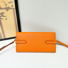 HERMES kelly bag 💋材质:进口empson 牛皮💋尺寸:20cm*11cm*3cm💋型 HERMES kelly bag 💋材质:进口empson 牛皮💋尺寸:20cm*11cm*3cm💋型