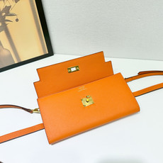 HERMES kelly bag 💋材质:进口empson 牛皮💋尺寸:20cm*11cm*3cm💋型 HERMES kelly bag 💋材质:进口empson 牛皮💋尺寸:20cm*11cm*3cm💋型