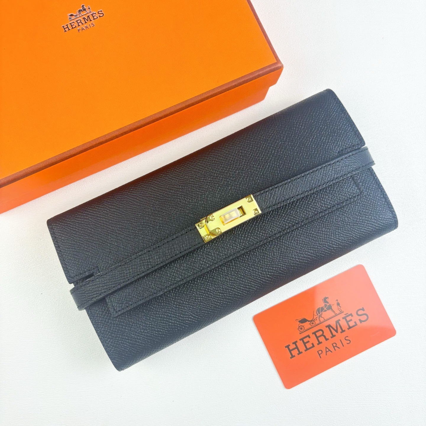 HERMES  kelly bag 💋材质:进口empson 牛皮💋尺寸：20cm*11cm*3cm💋型