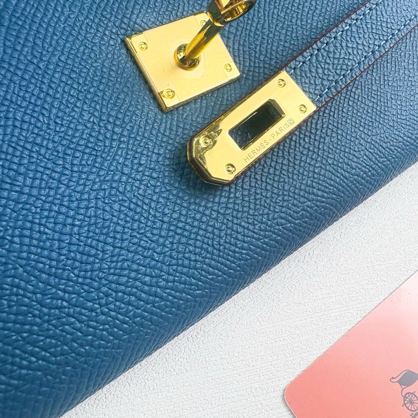 HERMES  kelly bag 💋材质:进口empson 牛皮💋尺寸：20cm*11cm*3cm💋型