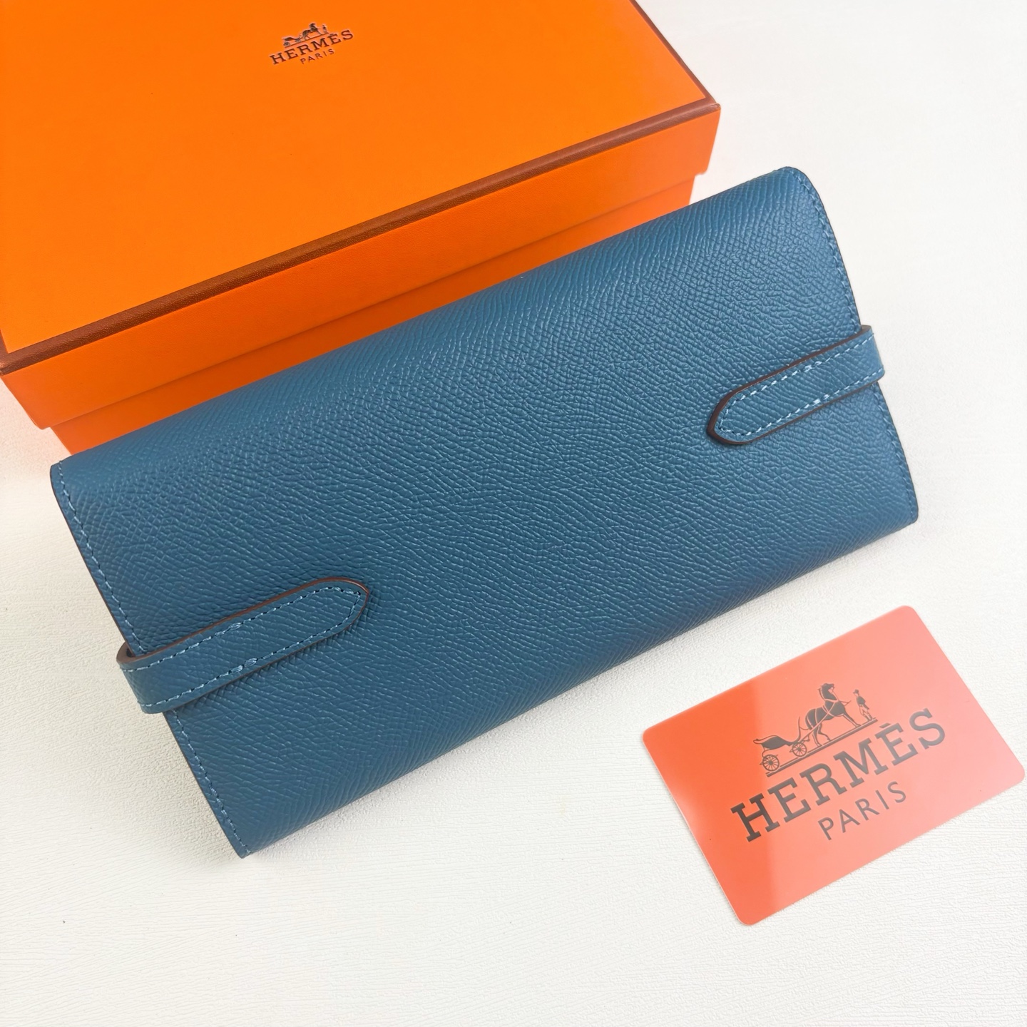 HERMES  kelly bag 💋材质:进口empson 牛皮💋尺寸：20cm*11cm*3cm💋型