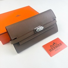 HERMES kelly bag 💋材质:进口empson 牛皮💋尺寸:20cm*11cm*3cm💋型 HERMES kelly bag 💋材质:进口empson 牛皮💋尺寸:20cm*11cm*3cm💋型