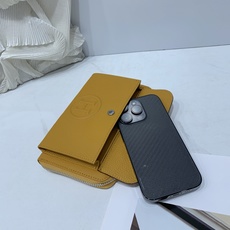 新款Hermes全皮手机包,钱包 可手拎单肩斜挎,多功能 肩带可拆卸,可以调节长短 尺寸:18*11*5cm 10个颜色 新款Hermes全皮手机包,钱包 可手拎单肩斜挎,多功能 肩带可拆卸,可以调节长短 尺寸:18*11*5cm 10个颜色