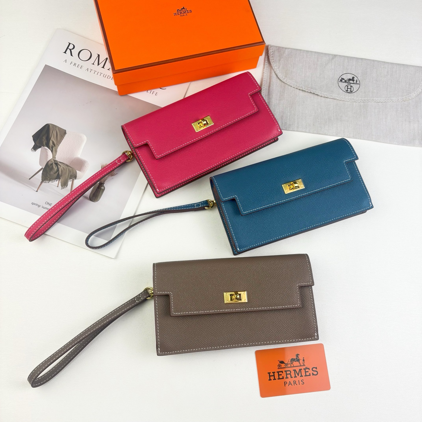 Hermes-Kelly Pocket长钱包 Madame小牛皮长钱包。 - 6个卡槽 - 一个拉链口袋 - 一个大钞位 Hermes-Kelly Pocket长钱包 Madame小牛皮长钱包。 - 6个卡槽 - 一个拉链口袋 - 一个大钞位