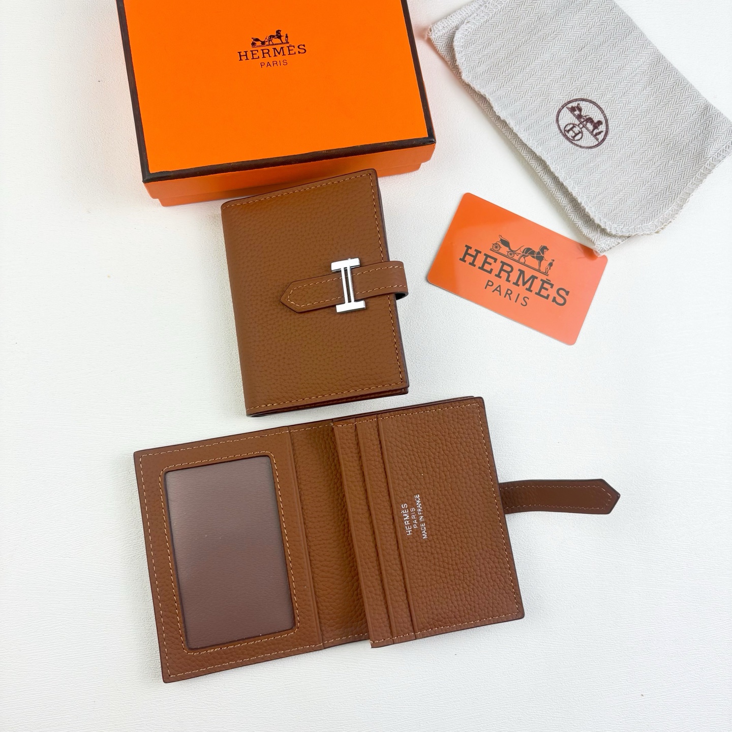 Hermes togo 小牛皮卡包 2
