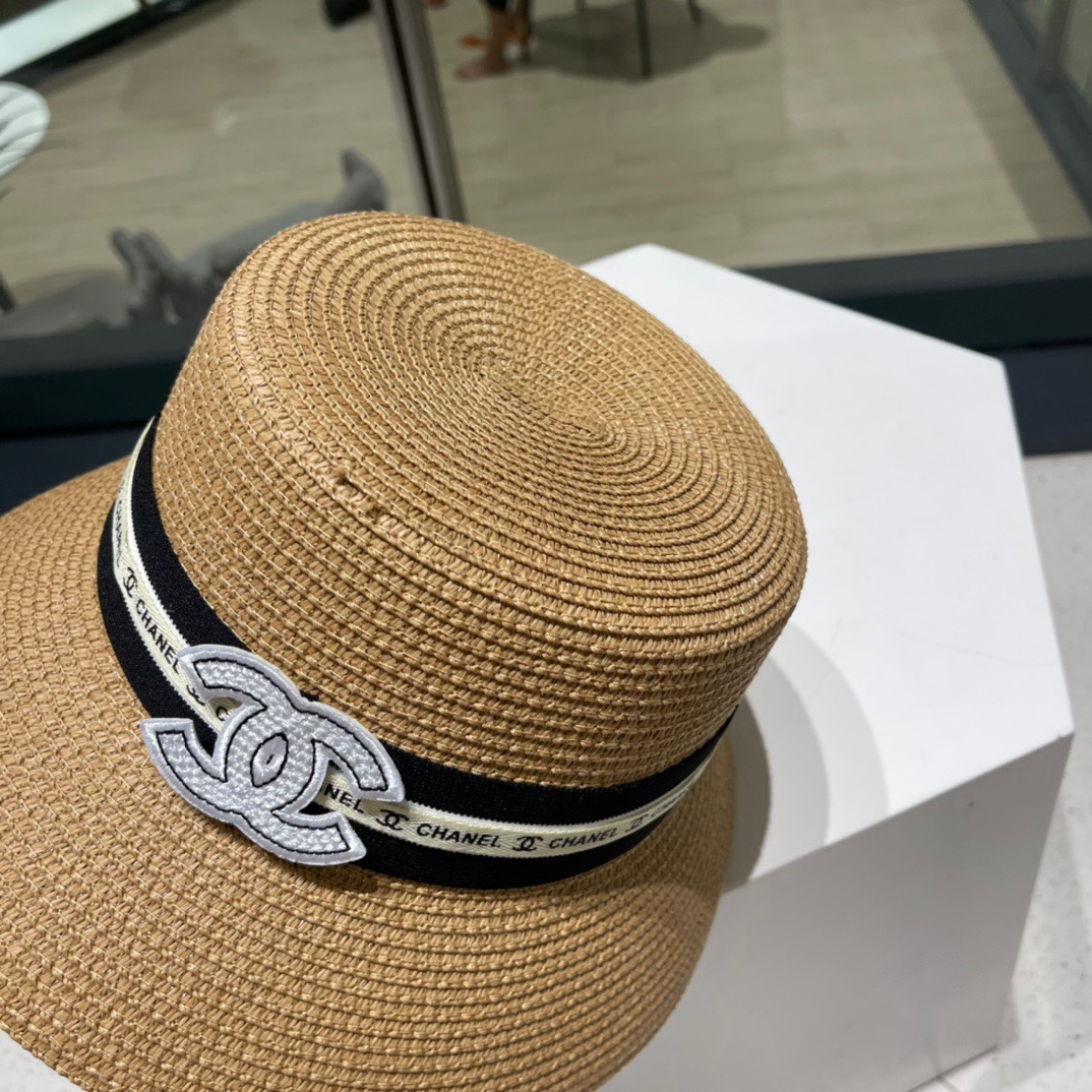  Chanel香奈儿草帽，头围57cm。