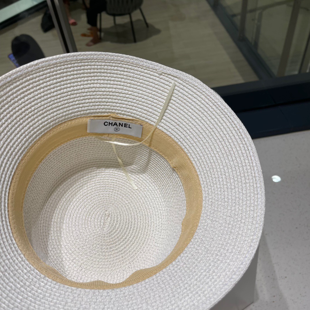  Chanel香奈儿草帽，头围57cm。