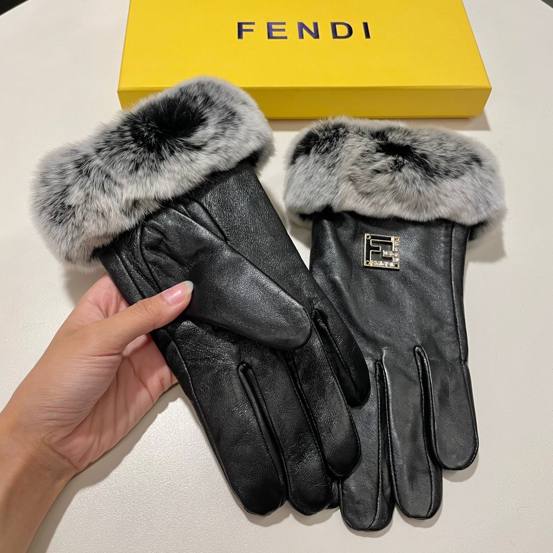 配包装芬迪FENDI2023秋冬懒兔毛羊五金logo手套手机触屏值得对比同款不同品质秒杀市场差产品进口一