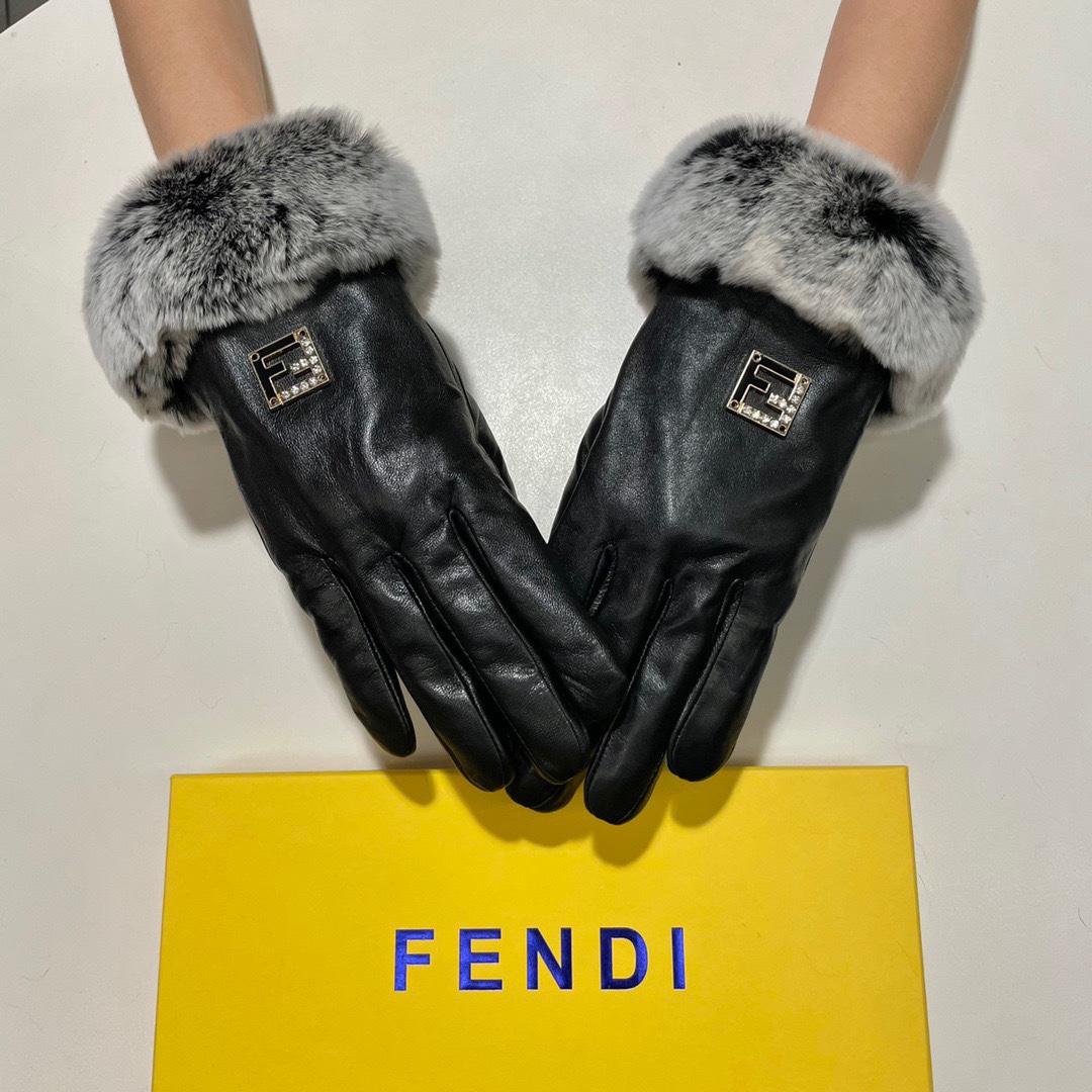 配包装芬迪FENDI2023秋冬懒兔毛羊五金logo手套手机触屏值得对比同款不同品质秒杀市场差产品进口一