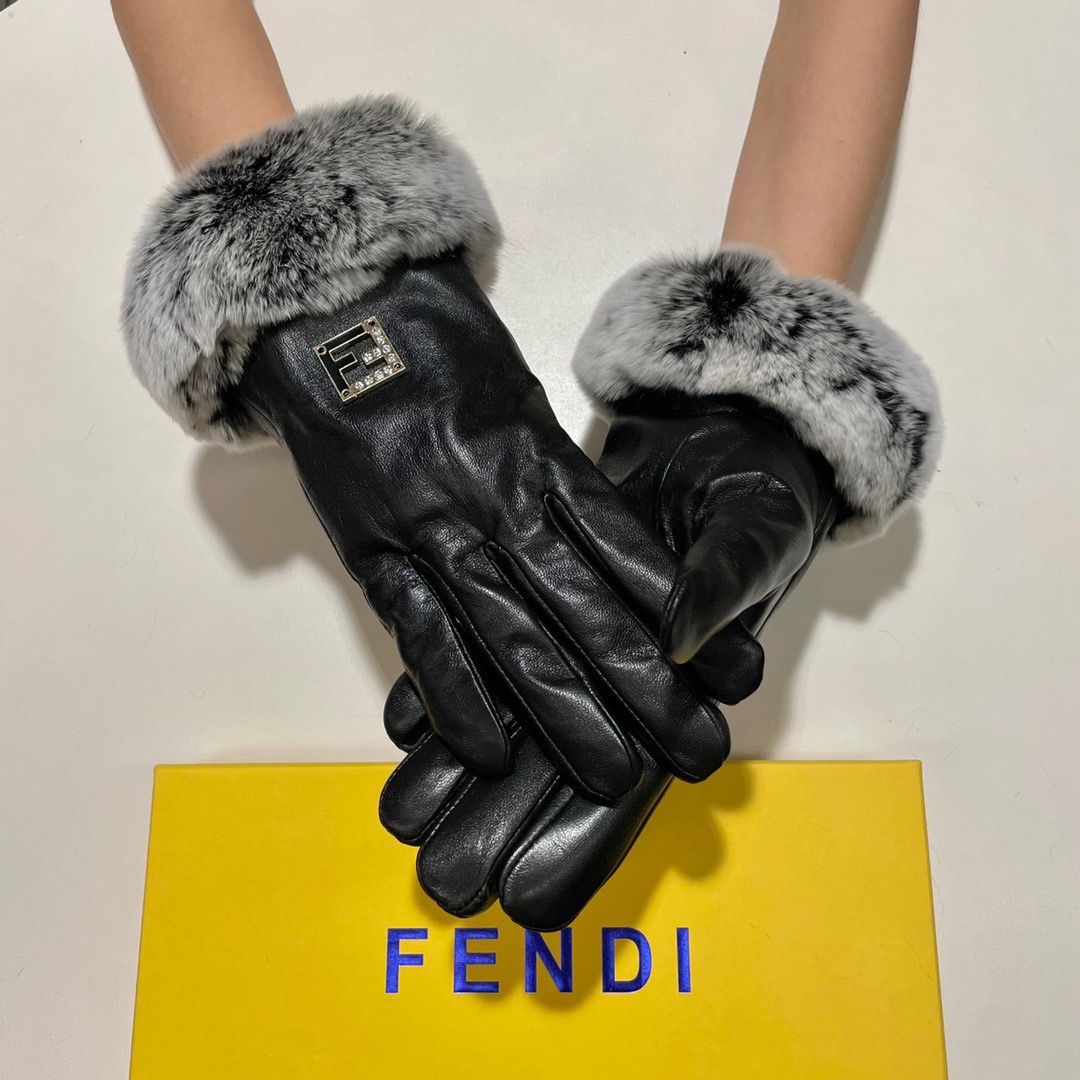 配包装芬迪FENDI2023秋冬懒兔毛羊五金logo手套手机触屏值得对比同款不同品质秒杀市场差产品进口一