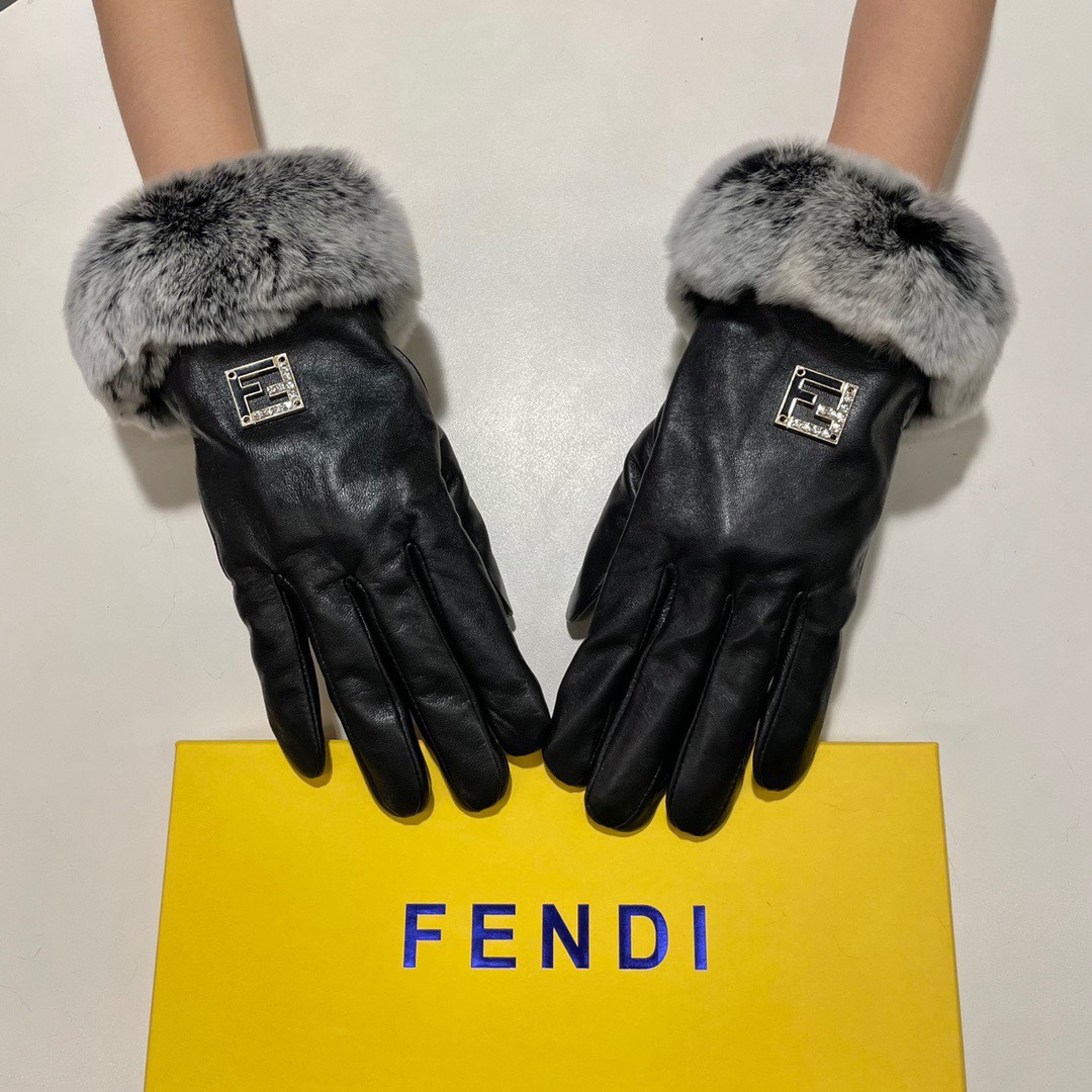 配包装芬迪FENDI2023秋冬懒兔毛羊五金logo手套手机触屏值得对比同款不同品质秒杀市场差产品进口一