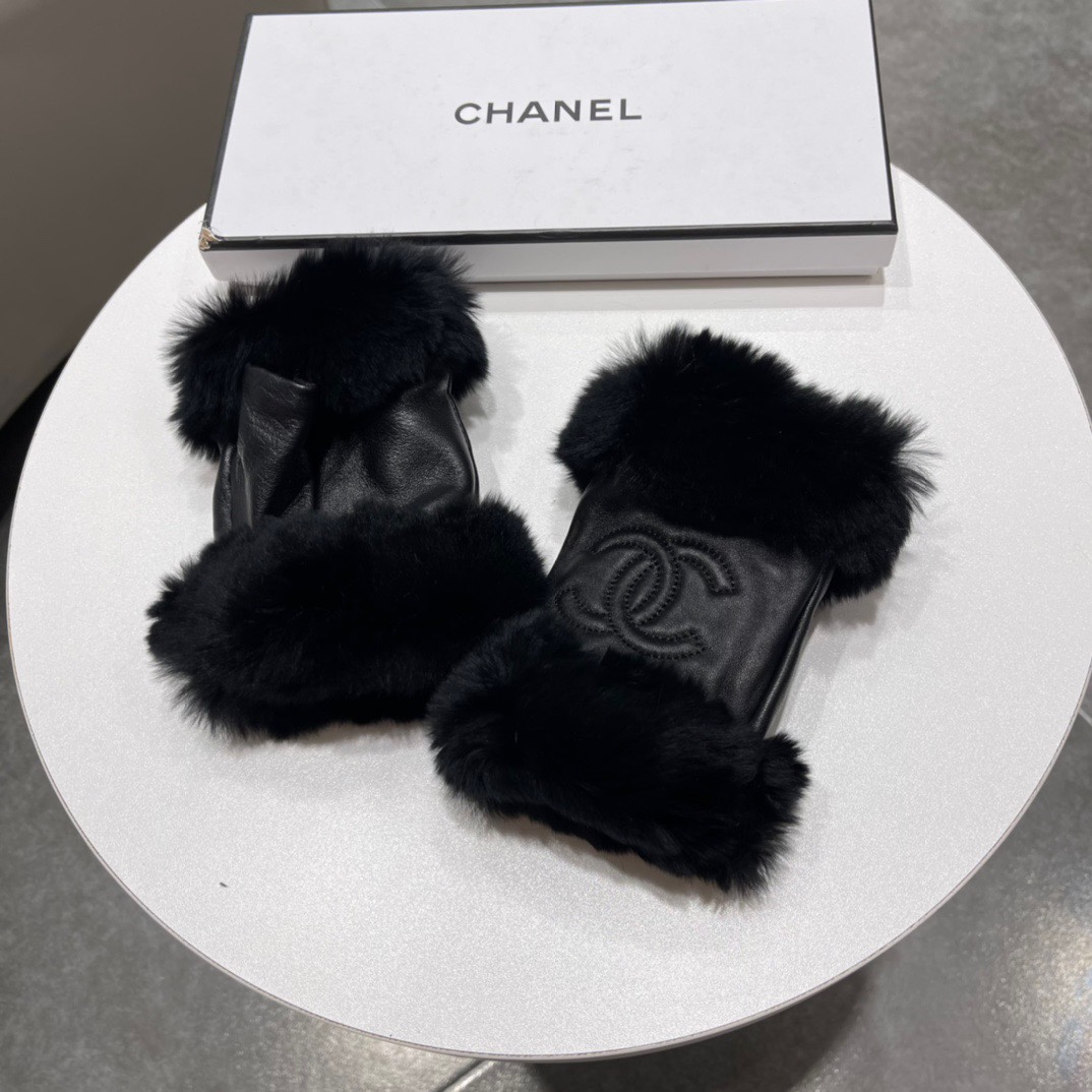 Chanel香奈儿2023秋冬短款懒兔毛手套值得对比同款不同品质秒杀市场差产品进口一级羊皮懒兔毛内里加绒