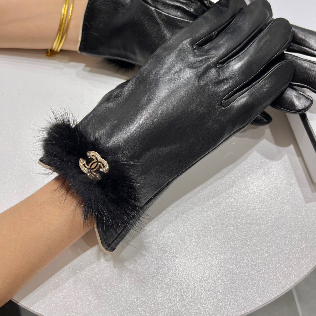 香奈儿新款女士手套一级羊皮皮质超薄柔软舒适特显手型质感超群码数均码