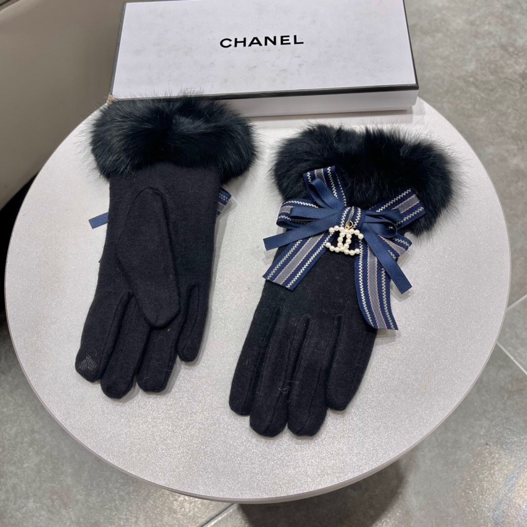 Chanel香奈儿2023秋冬懒兔毛羊毛手套值得对比同款不同品质秒杀市场差产品羊毛十懒兔毛内里加绒经典不