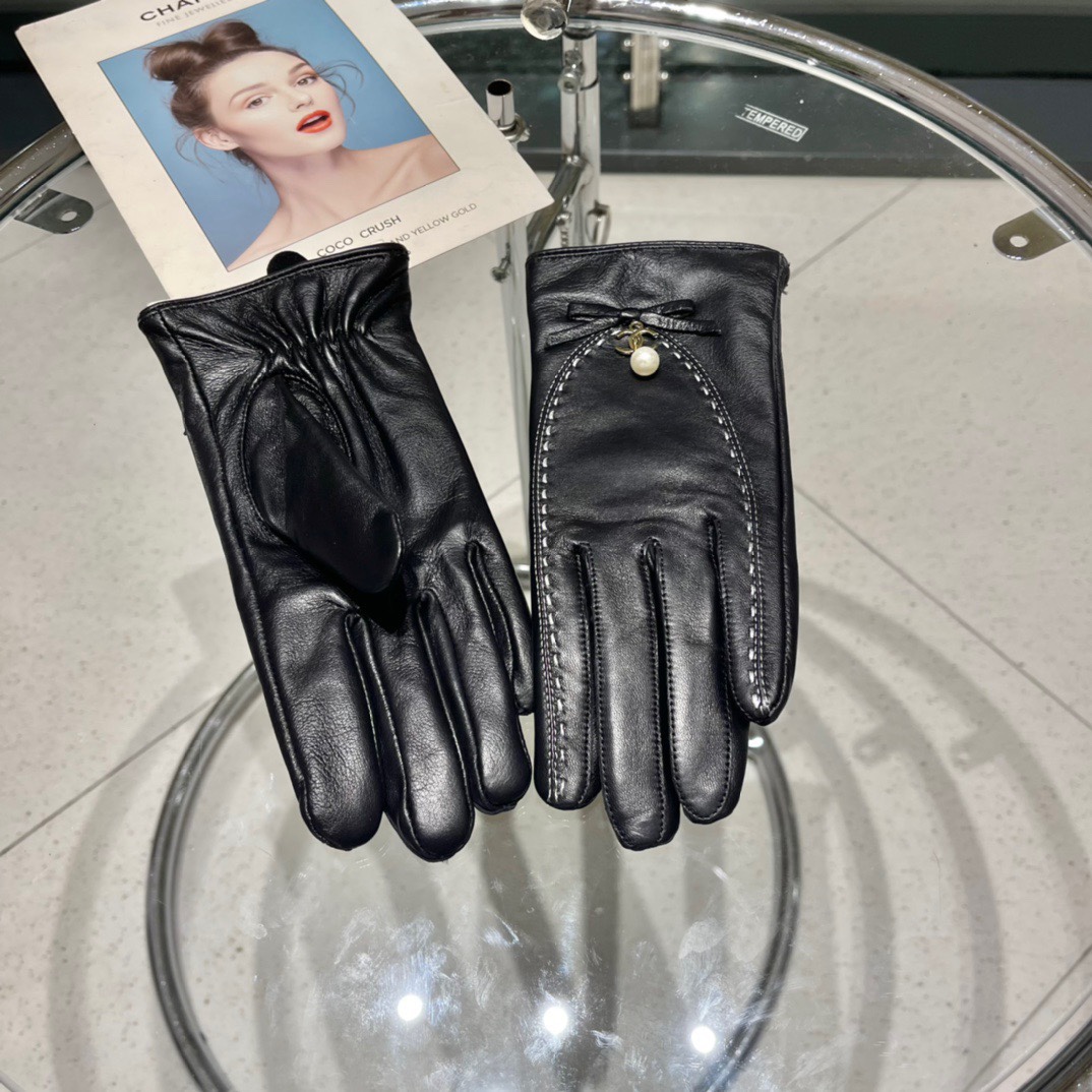 香奈儿新款女士手套一级羊皮皮质超薄柔软舒适特显手型质感超群码数ML