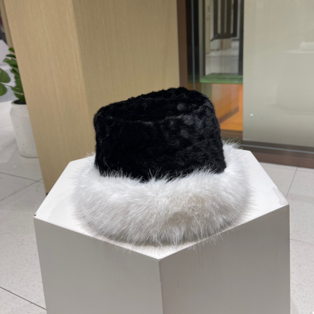 蒙口moncler秋冬皮草帽子女獭兔护耳甜美渔夫帽保暖毛绒绒盆帽显脸小