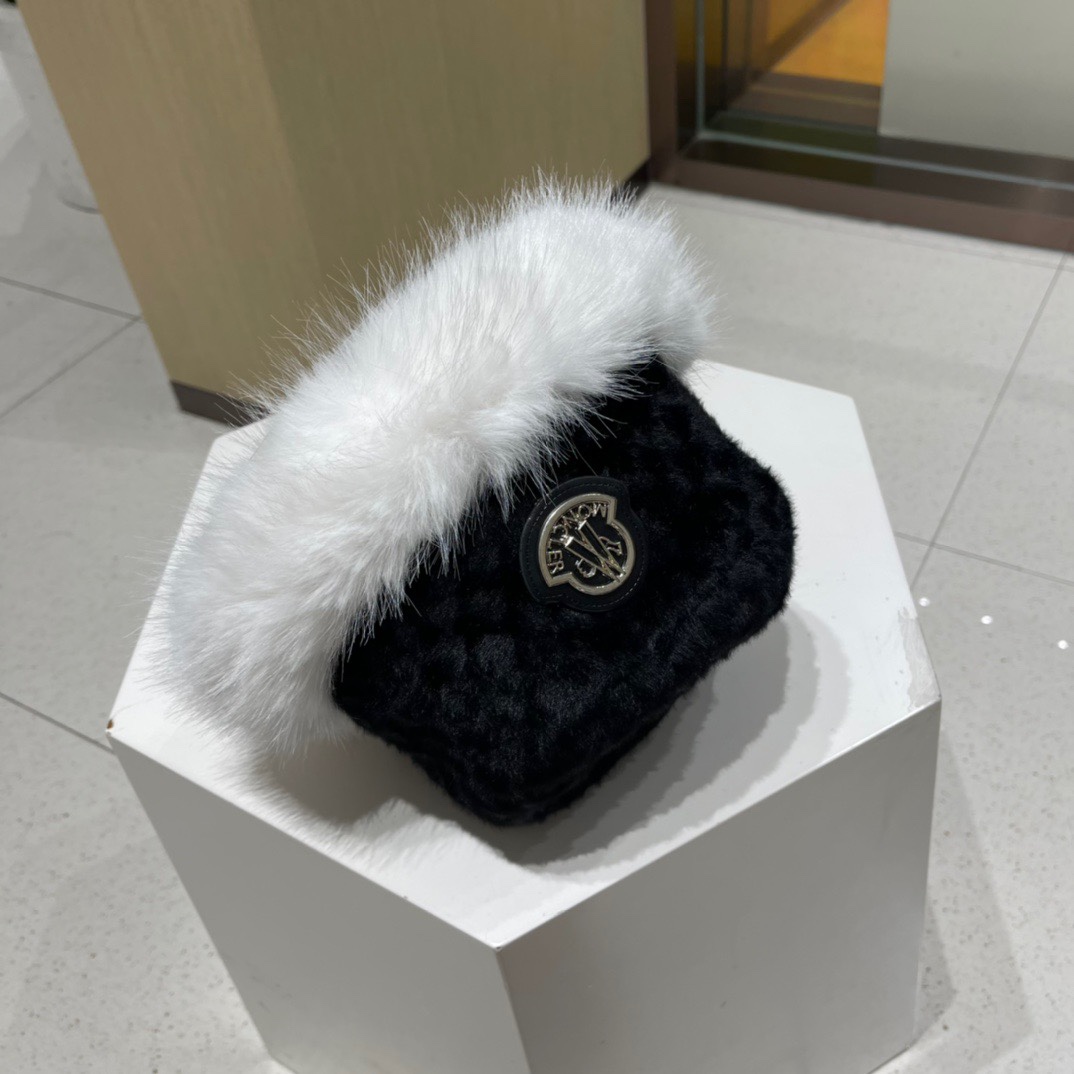 蒙口moncler秋冬皮草帽子女獭兔护耳甜美渔夫帽保暖毛绒绒盆帽显脸小