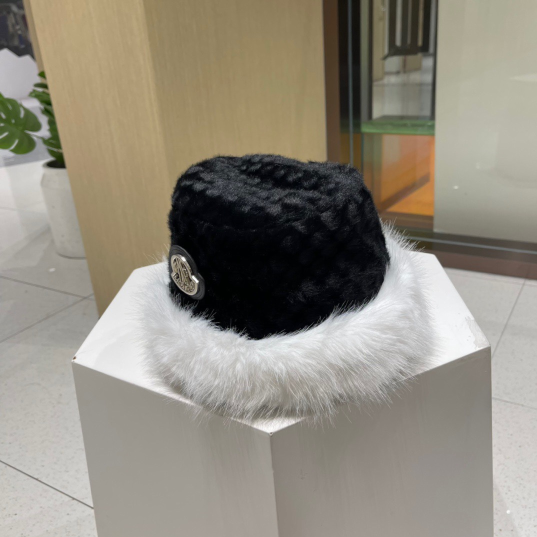 蒙口moncler秋冬皮草帽子女獭兔护耳甜美渔夫帽保暖毛绒绒盆帽显脸小
