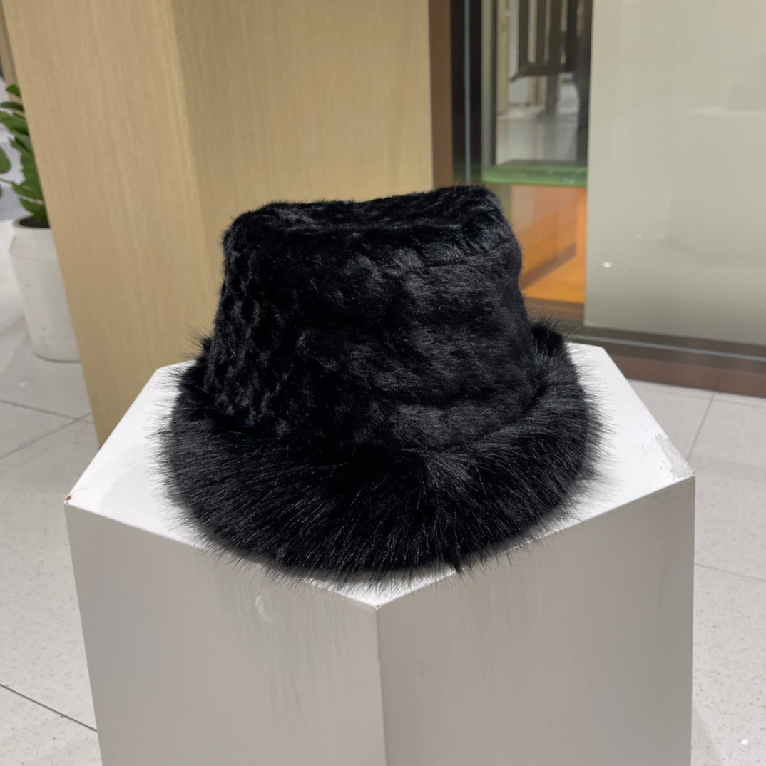 蒙口moncler秋冬皮草帽子女獭兔护耳甜美渔夫帽保暖毛绒绒盆帽显脸小