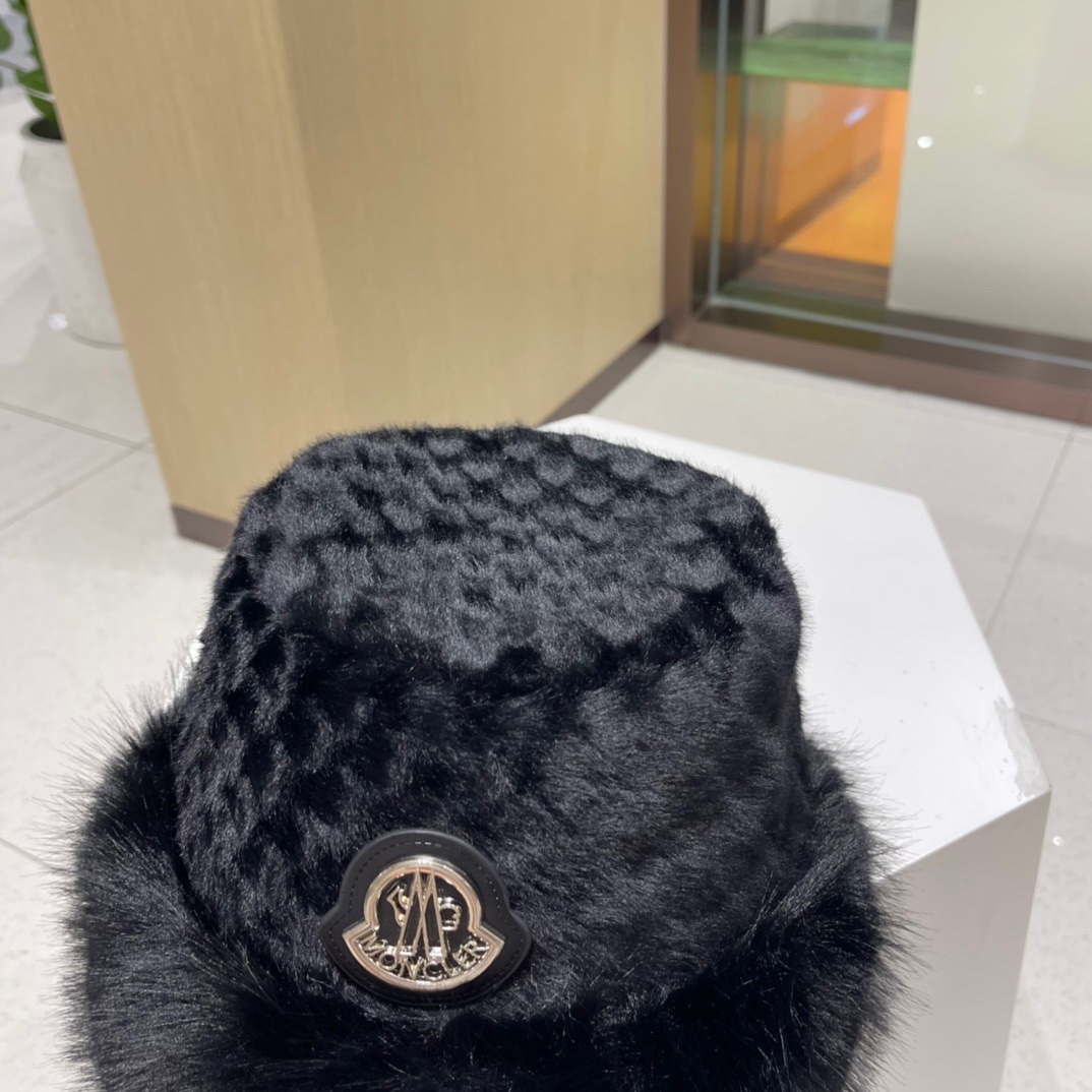 蒙口moncler秋冬皮草帽子女獭兔护耳甜美渔夫帽保暖毛绒绒盆帽显脸小