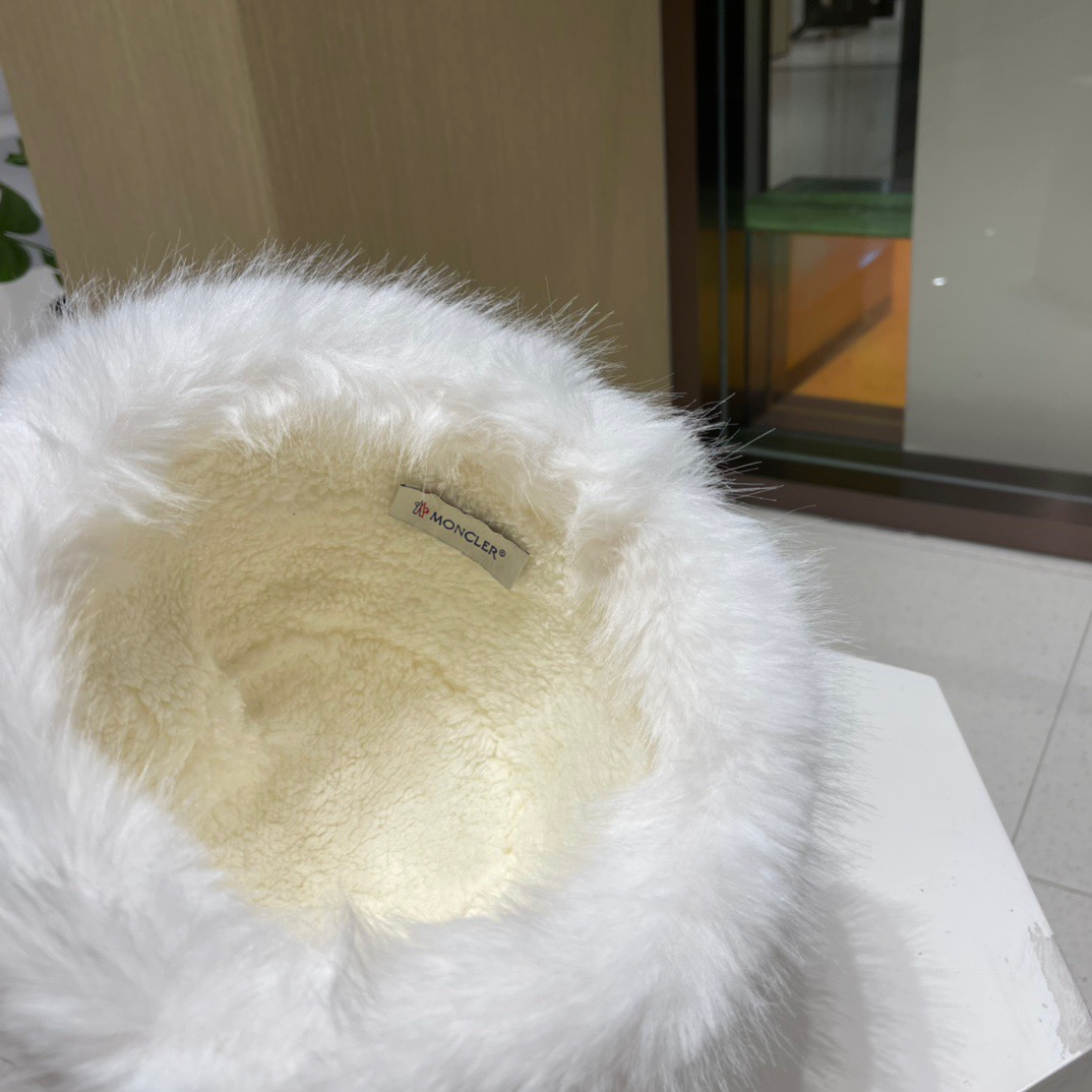 蒙口moncler秋冬皮草帽子女獭兔护耳甜美渔夫帽保暖毛绒绒盆帽显脸小