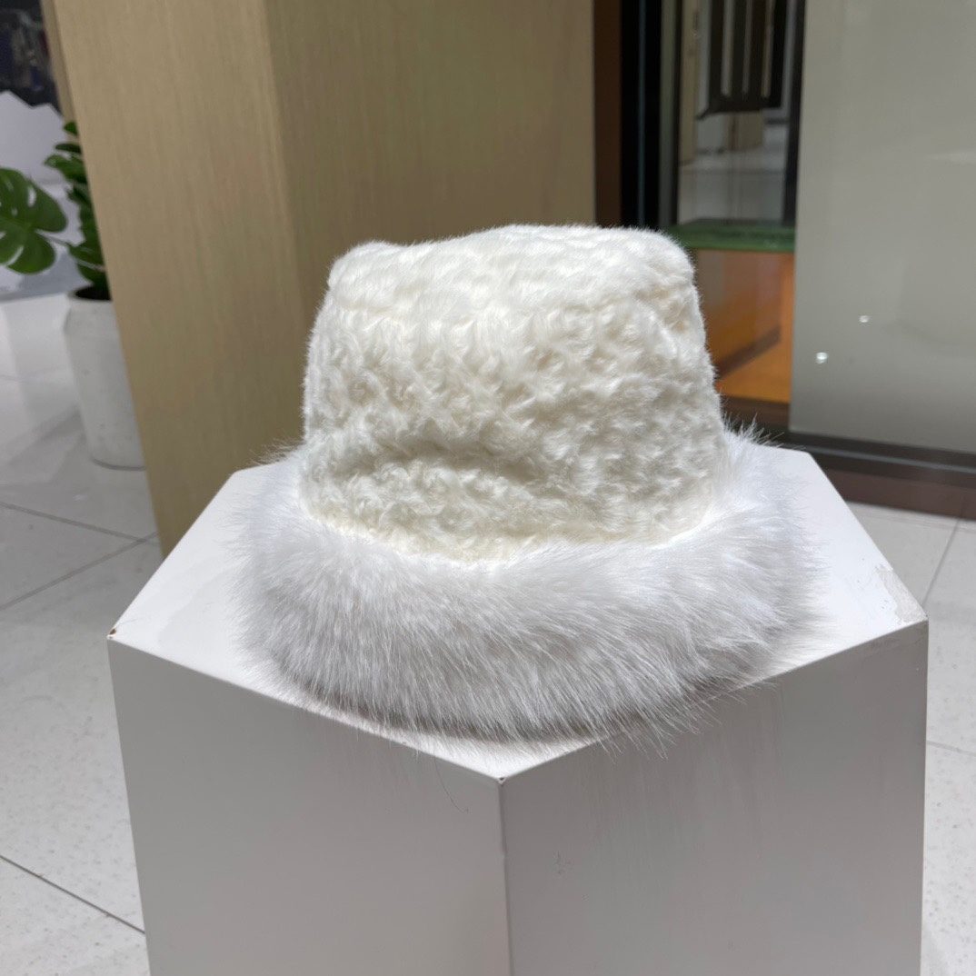 蒙口moncler秋冬皮草帽子女獭兔护耳甜美渔夫帽保暖毛绒绒盆帽显脸小