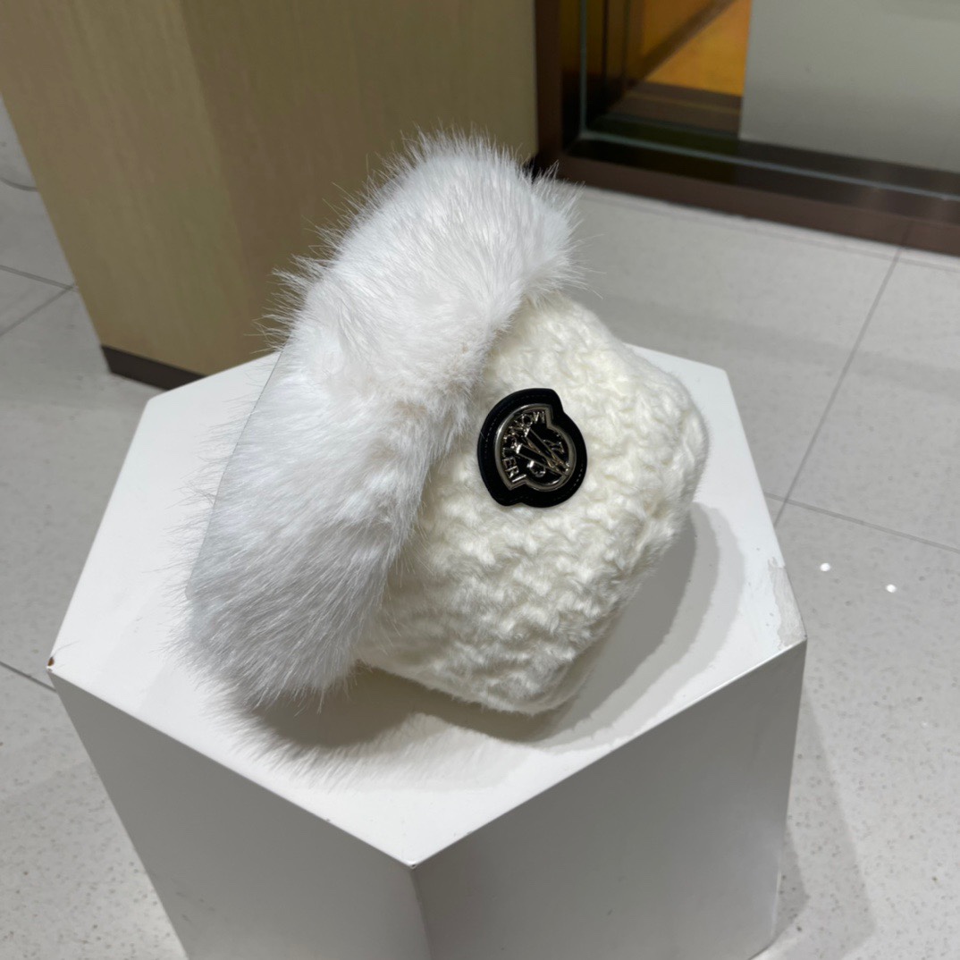 蒙口moncler秋冬皮草帽子女獭兔护耳甜美渔夫帽保暖毛绒绒盆帽显脸小