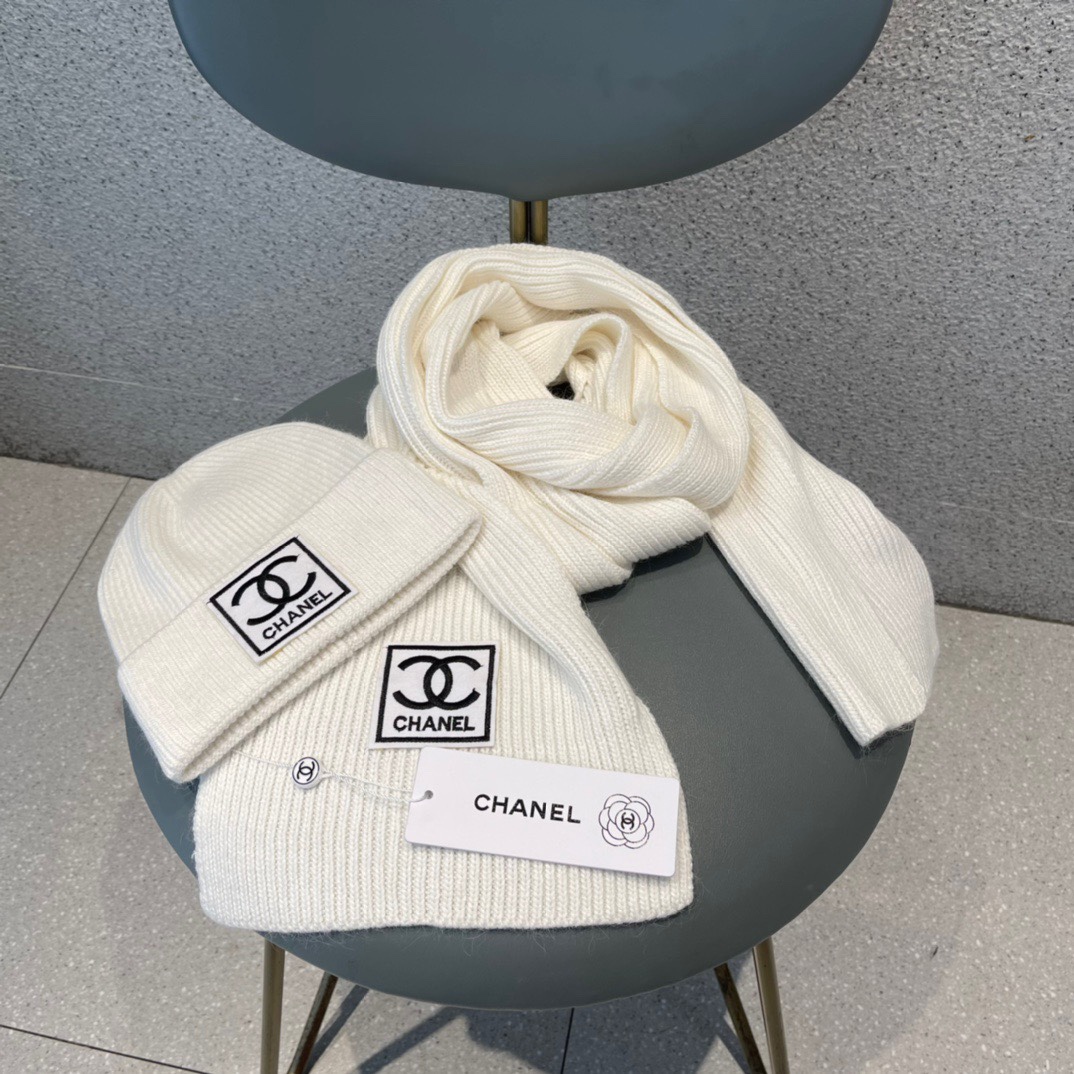 【CHANEL香奈儿】2023秋冬专柜款针织毛线帽➕围巾两件套装！专柜款，时尚流行🌸质感一流