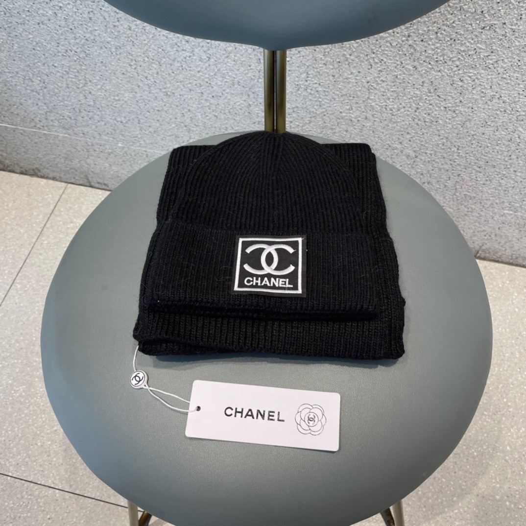 【CHANEL香奈儿】2023秋冬专柜款针织毛线帽➕围巾两件套装！专柜款，时尚流行🌸质感一流