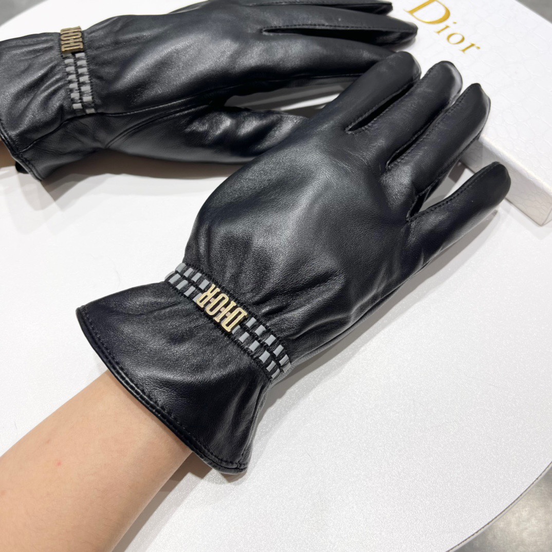 新款独家首发进口埃塞皮触屏手套Dior迪奥原单品质女士新款高档羊皮手套女神集美们必备单品不可错过百分百选