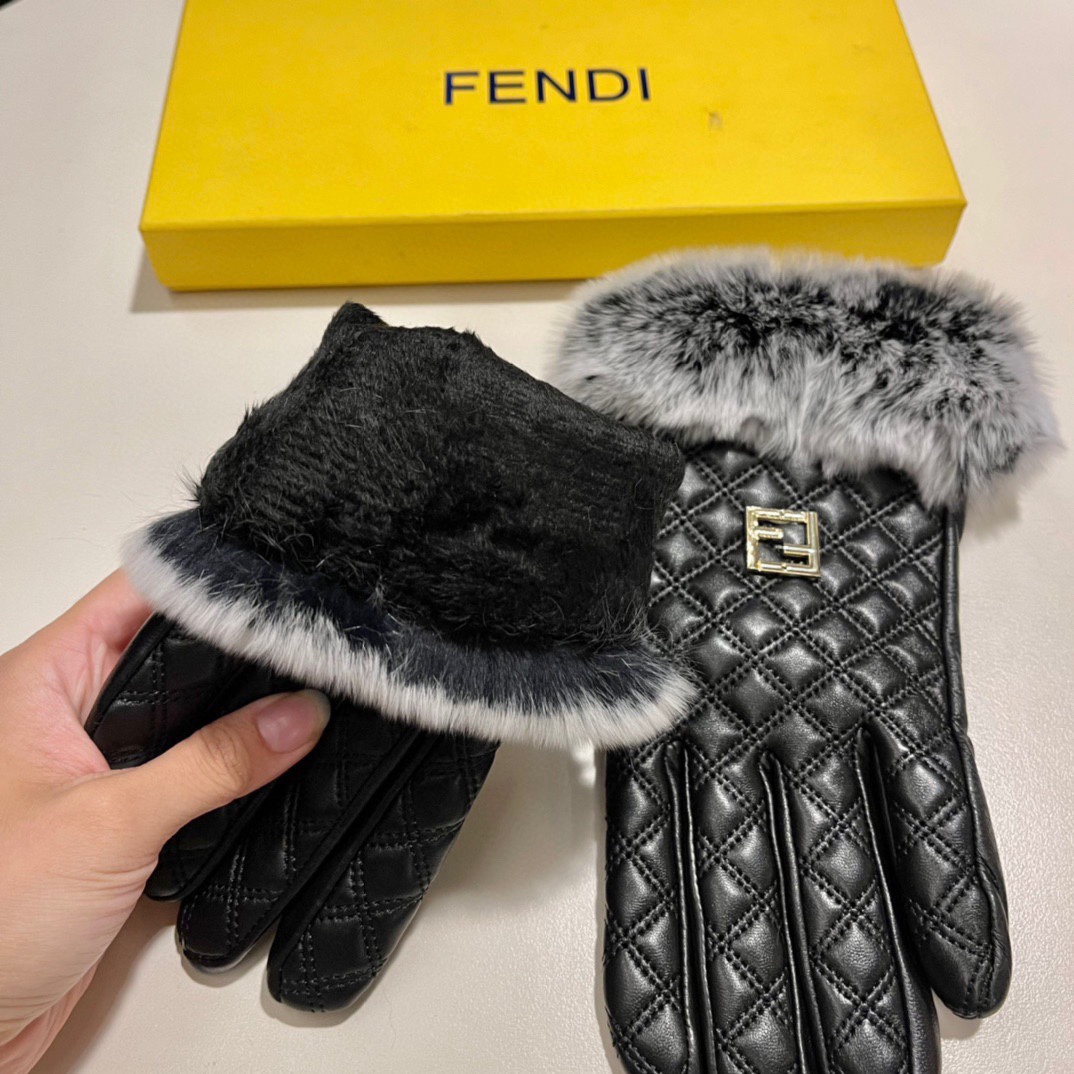 配包装芬迪FENDI2021秋冬懒兔毛羊皮手套手机触屏值得对比同款不同品质秒杀市场差产品进口一级羊皮懒兔