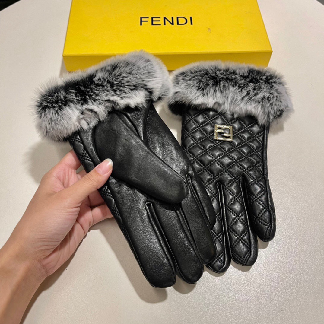 配包装芬迪FENDI2021秋冬懒兔毛羊皮手套手机触屏值得对比同款不同品质秒杀市场差产品进口一级羊皮懒兔