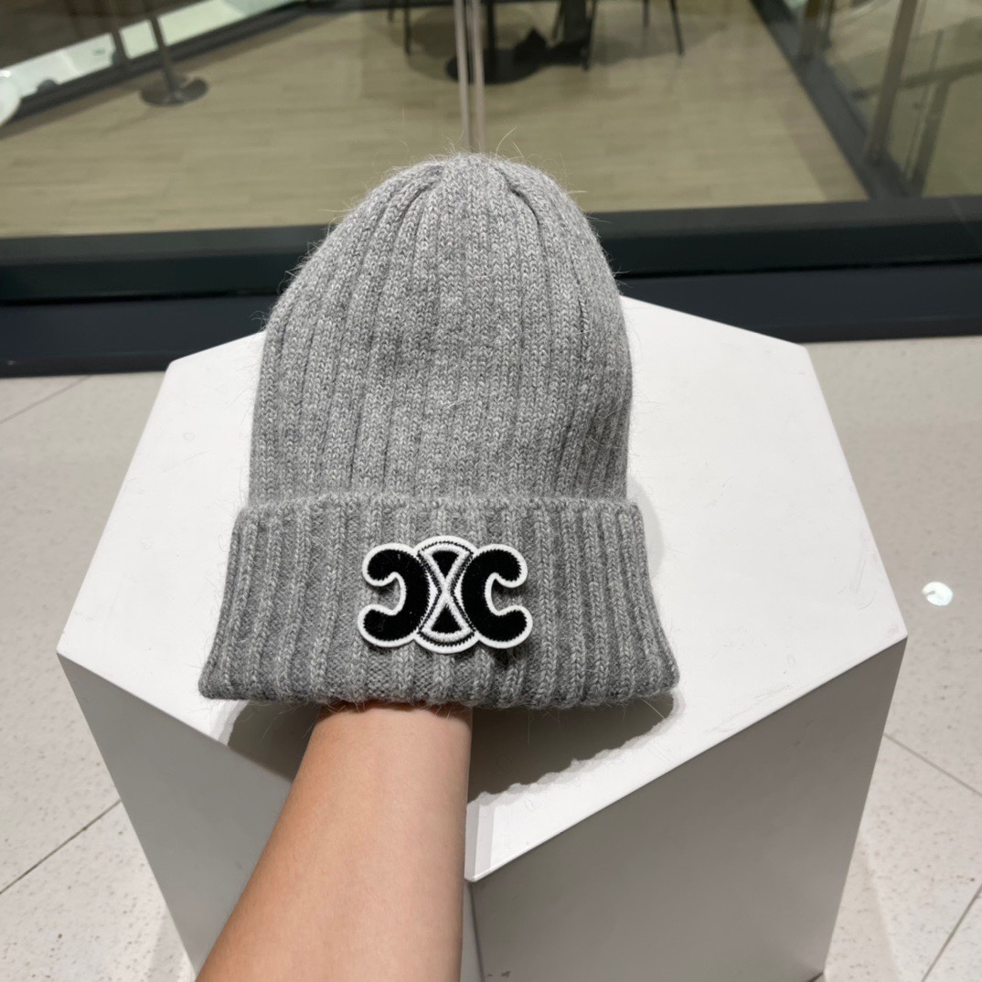 【CELINE赛琳】秋冬新兔毛针织毛线帽，超火爆💖质感一流，出街超好搭配！