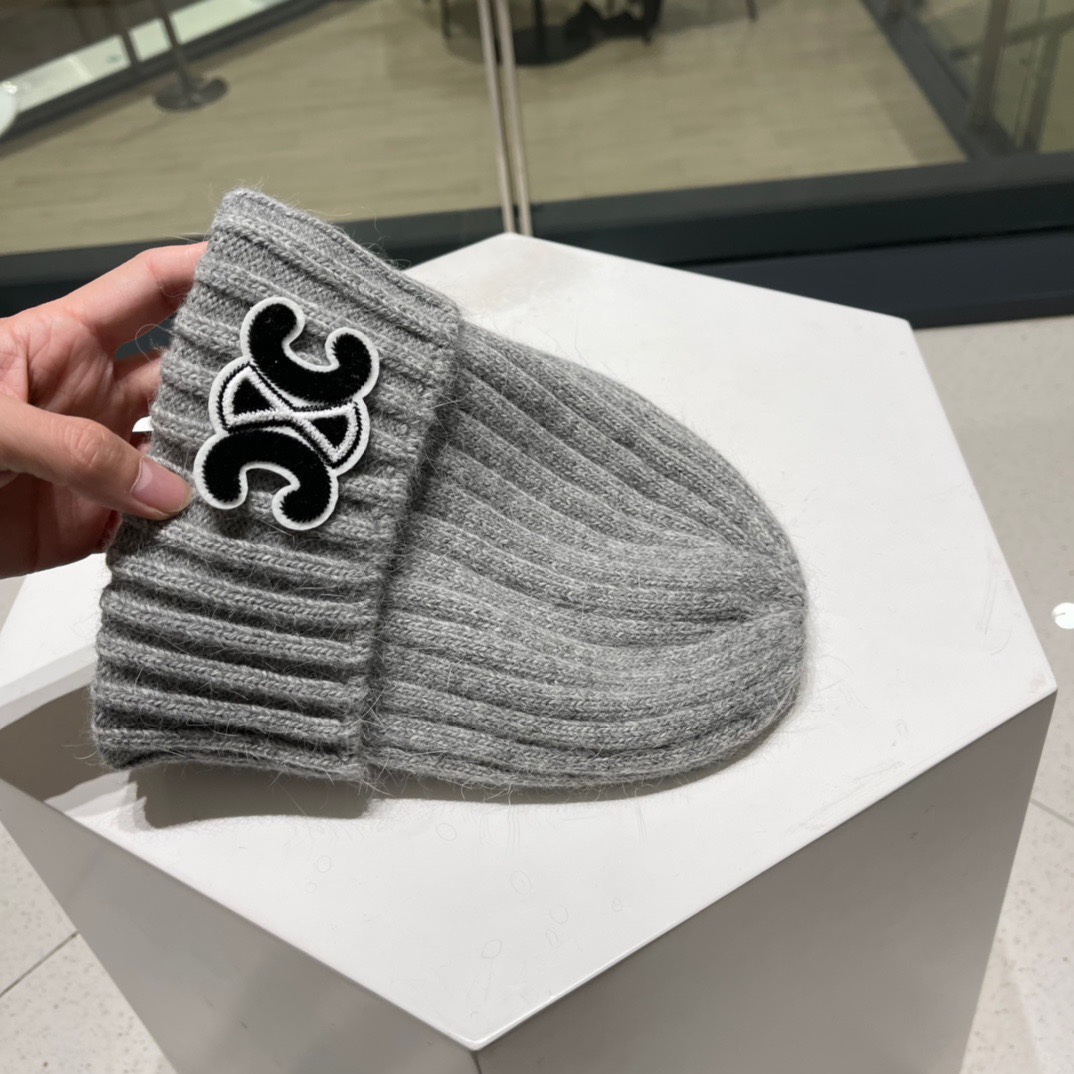 【CELINE赛琳】秋冬新兔毛针织毛线帽，超火爆💖质感一流，出街超好搭配！