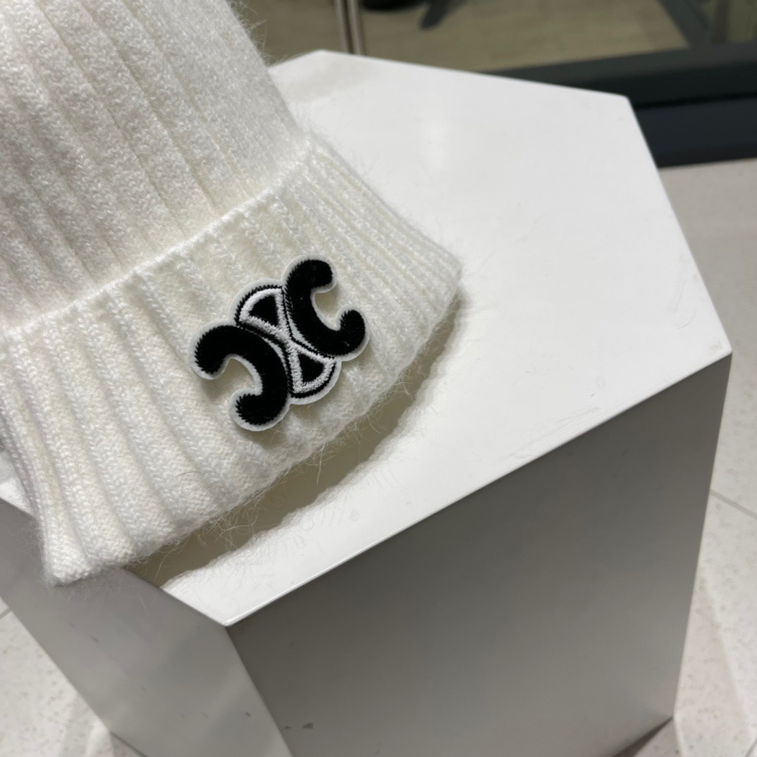 【CELINE赛琳】秋冬新兔毛针织毛线帽，超火爆💖质感一流，出街超好搭配！