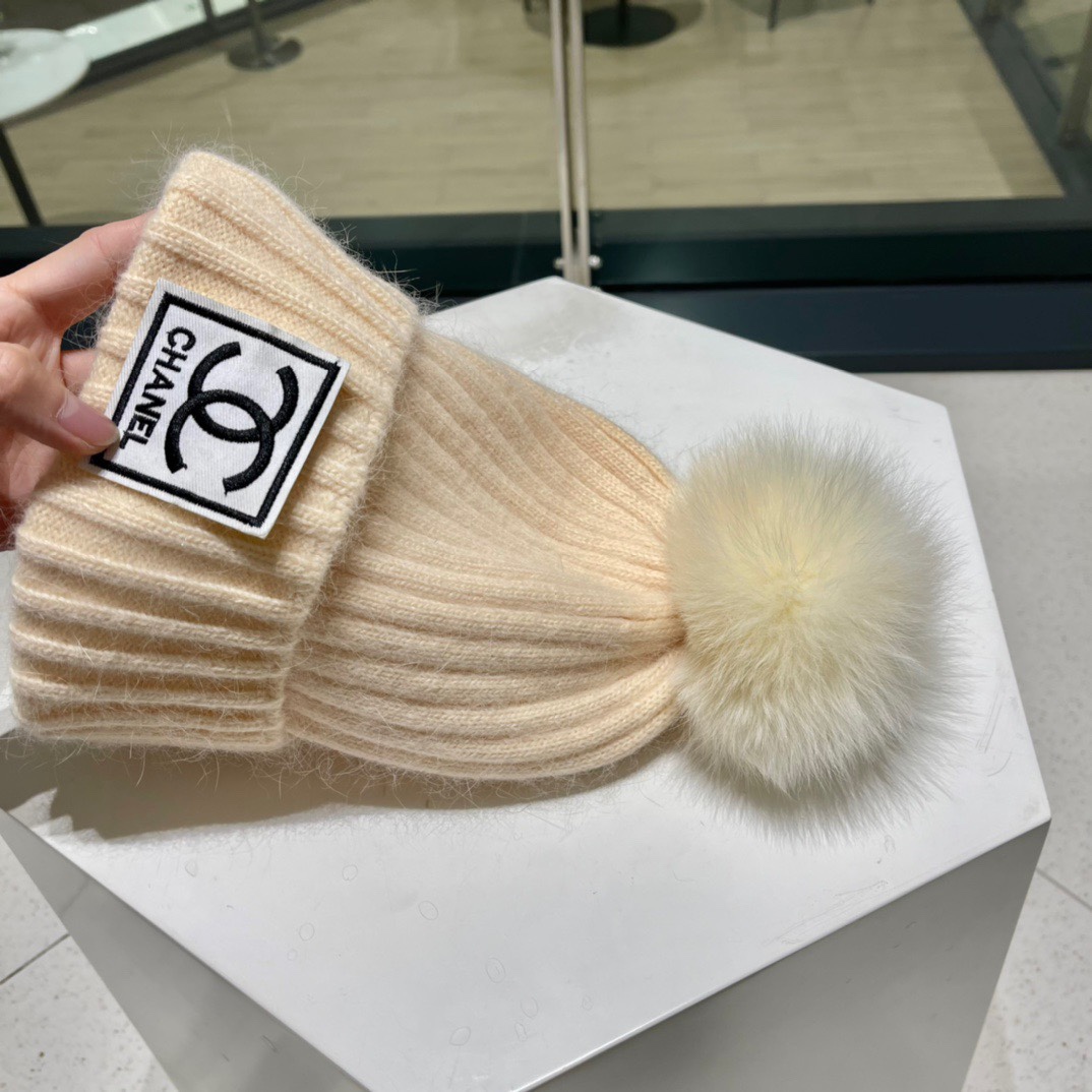 【CHANEL香奈儿】秋冬兔毛新款针织小香风针织毛线帽，走量款～出街超好搭配！
