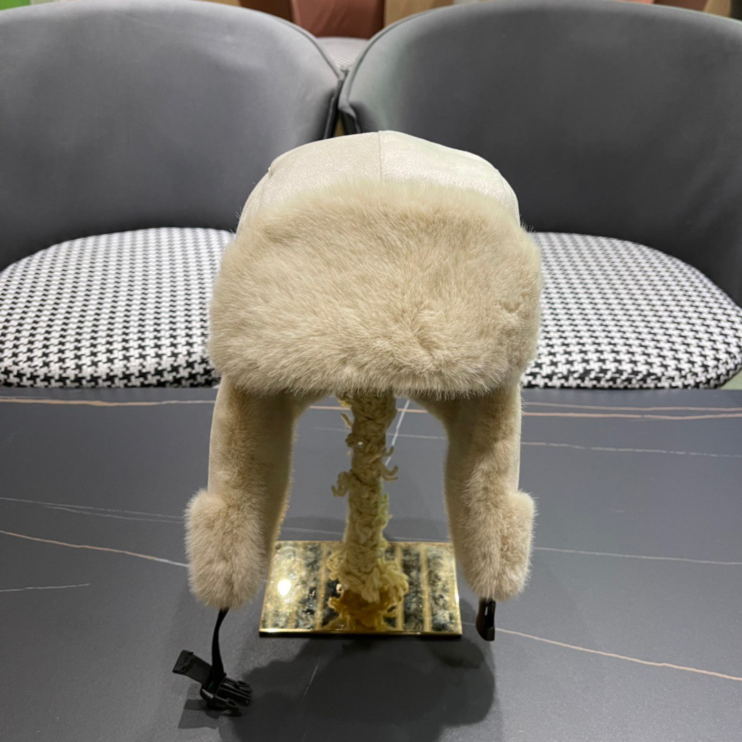 MONCLER拼接麂皮绒毛绒雷锋帽子男女户外滑雪保暖加厚骑车防寒东北帽