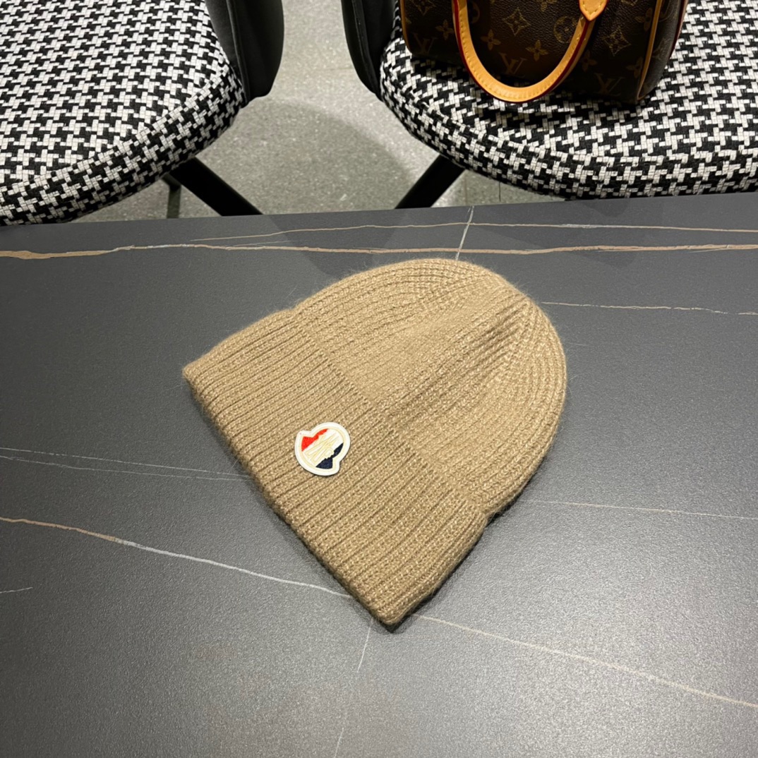 NO:189976,New style wool hats, knitted hats, men and women hats, fisherman hats, baseball hats, knit hats, hats, Moncler, espadrilles, hats19860909蒙口秋冬新款毛线帽,针织帽,男女同款帽子渔夫帽棒球帽针织帽,帽子,Moncler,espadrilles,hats,hat