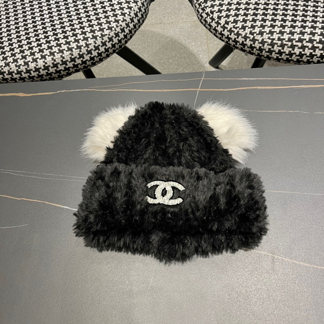 Chanel香奈儿软软的狐狸毛球毛绒绒帽子女秋冬新款保暖护耳套头帽针织帽冷帽潮